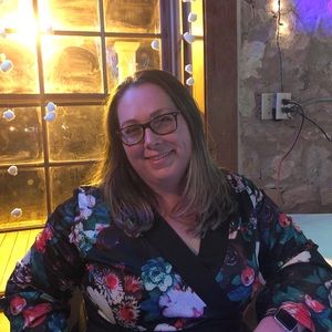 Meet your Posher, Lisa